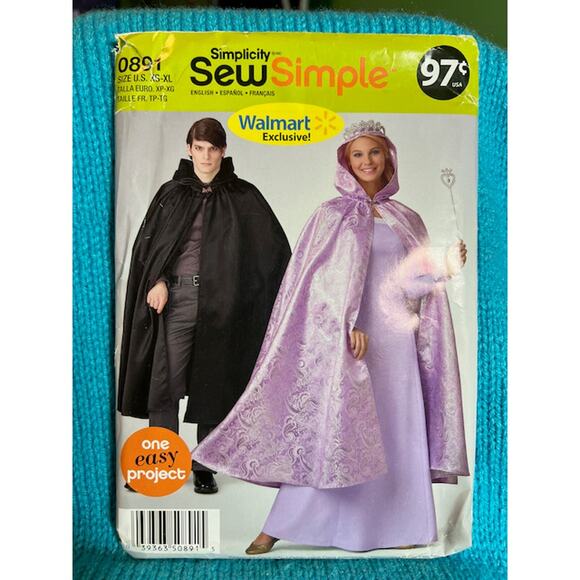 Simplicity 0891 cape pattern - Picture 1 of 4